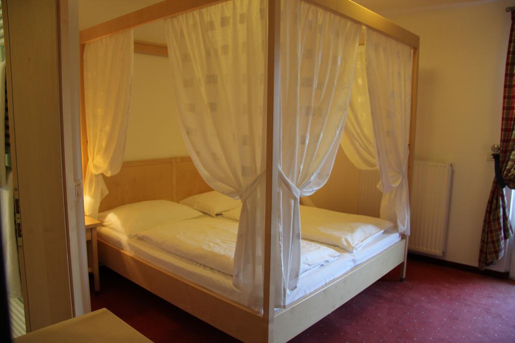 Hotel Hanny Болзано Екстериор снимка
